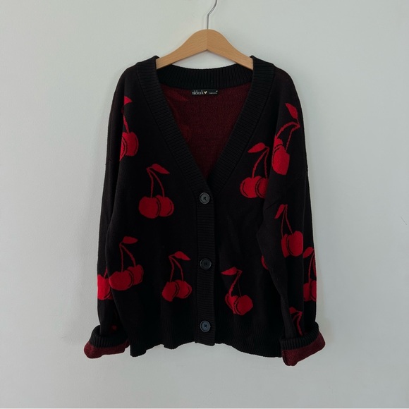 5/$40 Cherry Cardigan size M - Picture 1 of 5